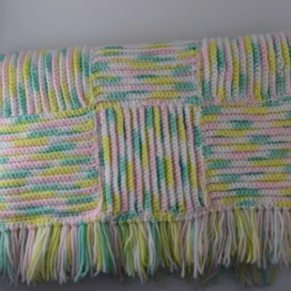 neutral baby blankets